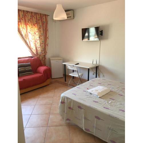 •{ HABITACIÓN DELUXE EN COIN A 30KM DE LA PLAYA ]•