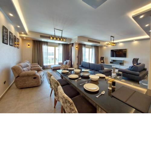 Hacienda bay Endless Sunset Family only