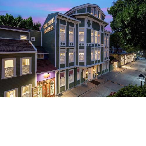 Hagia Sofia Mansions Istanbul, Curio Collection by Hilton