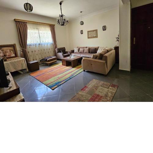 Hala Apartment