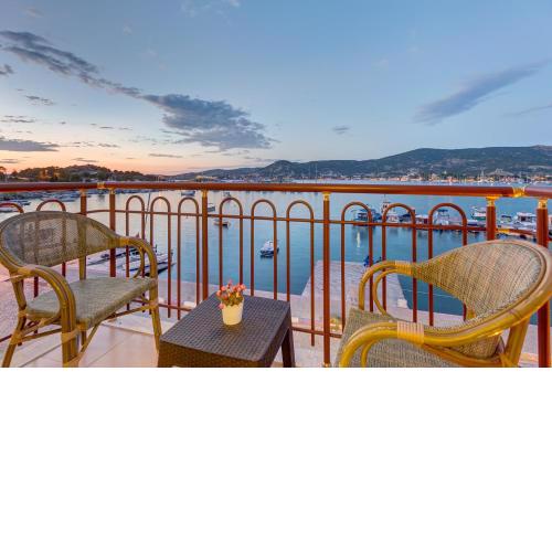 Hanedan Otel Foca Izmir