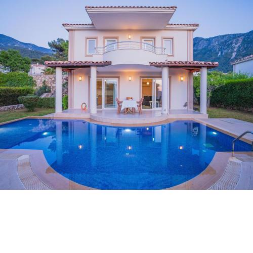 Hanel Life Royale 15 Villa With Private Pool