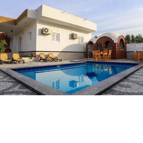 Happiness Guest House