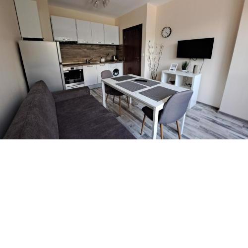 HARITON 2- Luxury Apartments