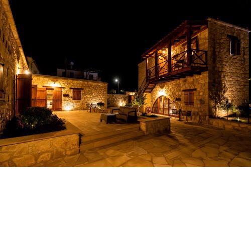 Harma Traditional Boutique Suites