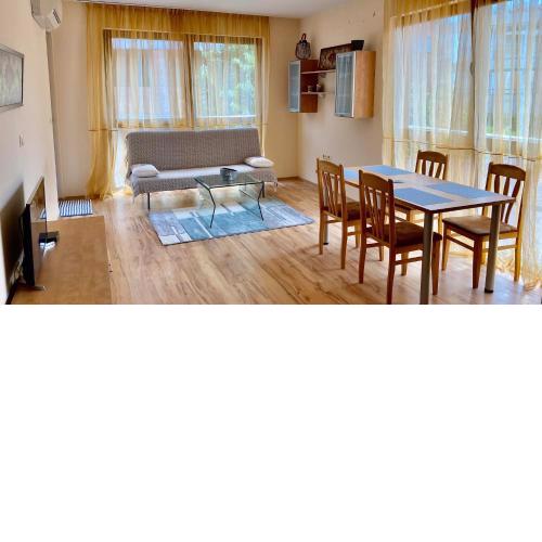 Harmani Beach Apartment 4