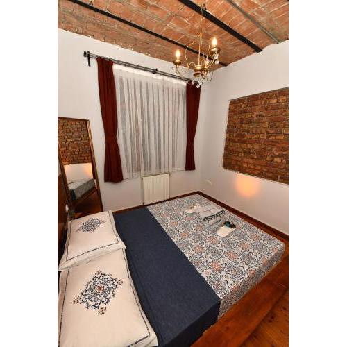 Hayyam House / Heart of Taksim