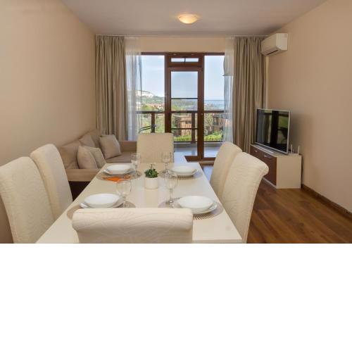 Hearth Of Balchik Sea View And Pool