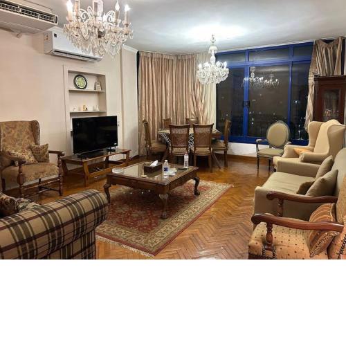 Heliopolis Apartment, next to City Stars