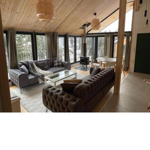High Five Villas