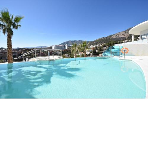 HigueronRentals Hill Manon