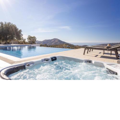Hill house Spain -villa casa blanca