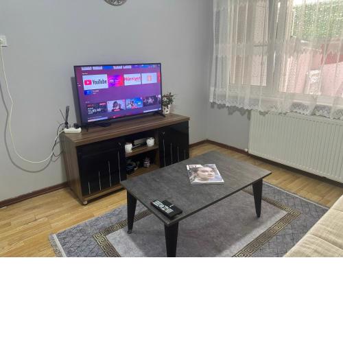 Historya Avm Yanı Apartment With Garden in the center of Istanbul