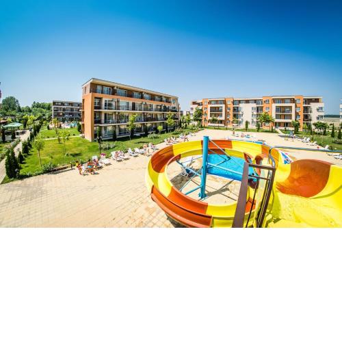 Holiday Garden Resort