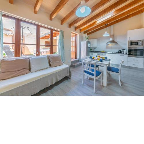 Holiday Home S'Arraval