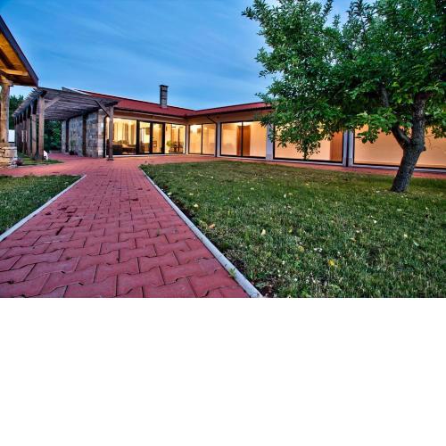Holiday Homes Chudna