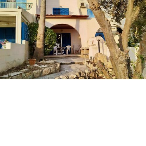 Holiday House in Paphos Tomb of the Kings