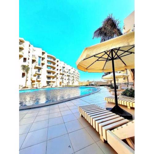 Holiday studio with seaview, Amazing for couples, Sunny & SeaView & Free Wi-fi
