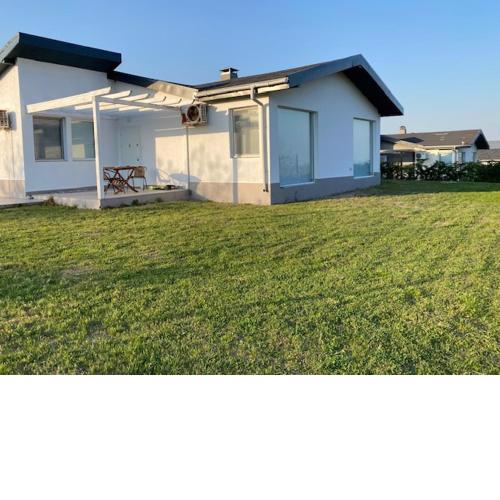 Holiday Villapark-Seaview Albena - Villa 1-2