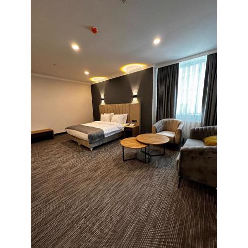 HOME PLUS Hotel