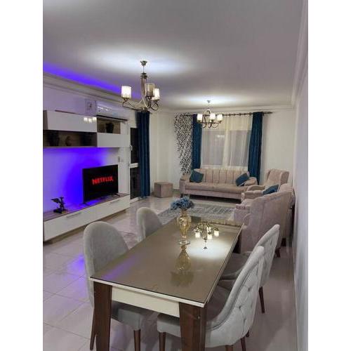 Home Stay Inn 3BR APT