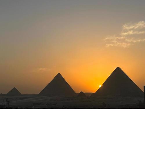 Horus Pyramids view