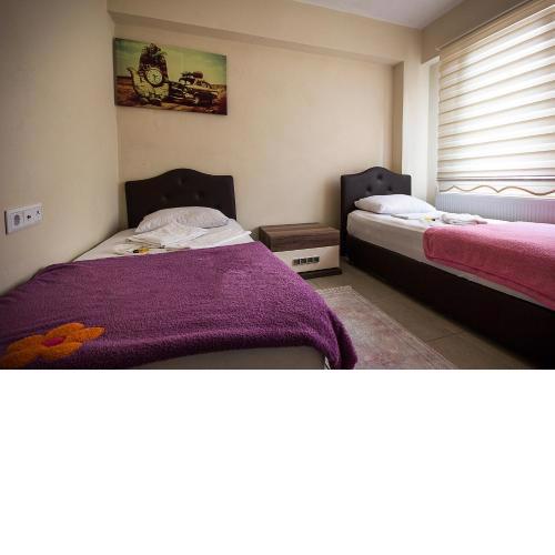 HOTEL 22