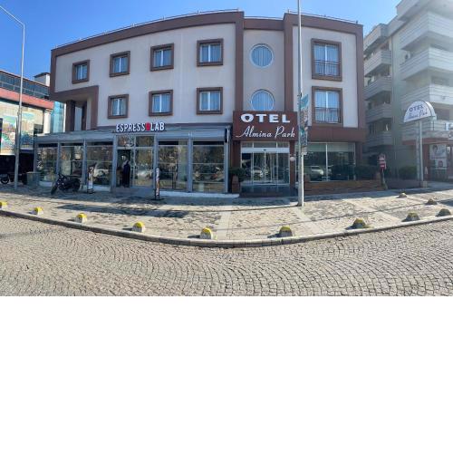 Hotel Almina Park