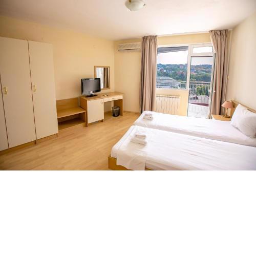 Hotel Astra