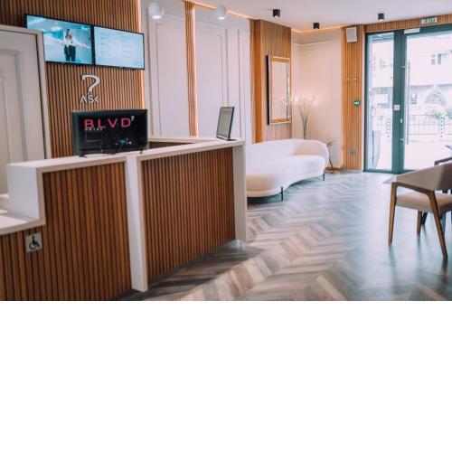 Hotel BLVD 7