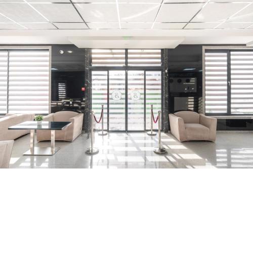 Hotel Boutique 5 - free parking - free breakfast - free internet -
