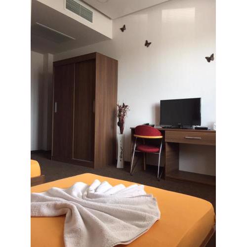 Hotel Iris