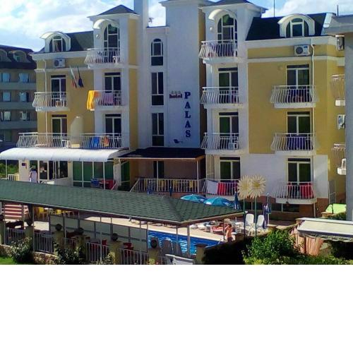 Hotel Palace