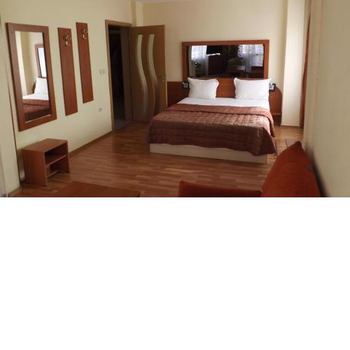 Hotel Palitra