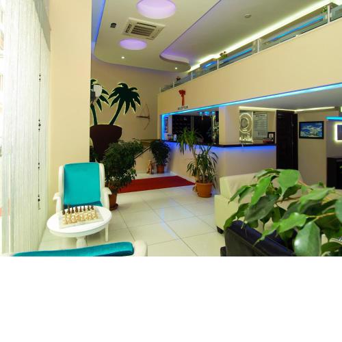 Hotel Timya