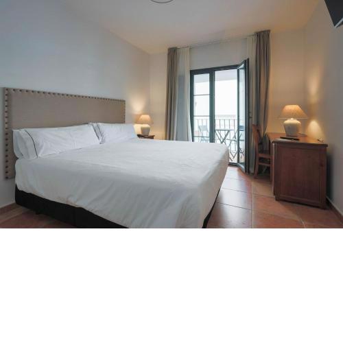 Hotel Tugasa Sierra y Cal