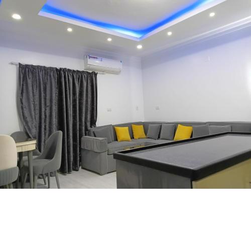 HOUME FOR RENT