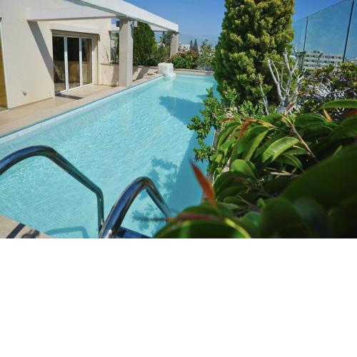 Huge HEATING PENTHOUSE with private POOL