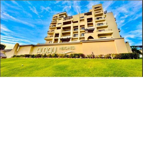 Hurghada Escape Pool and Sea View