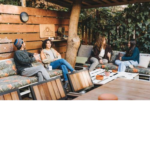 Hush Hostel Lounge
