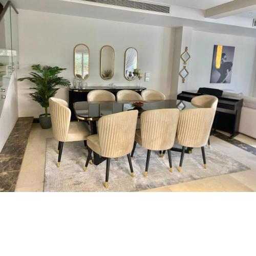 Hyde Park VILLA Luxurious