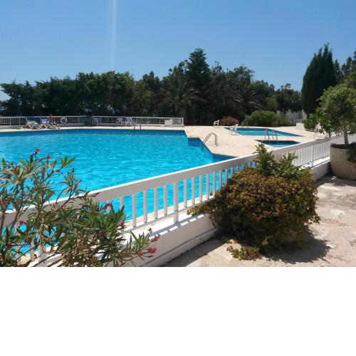 Ikaria Village Apt 201
