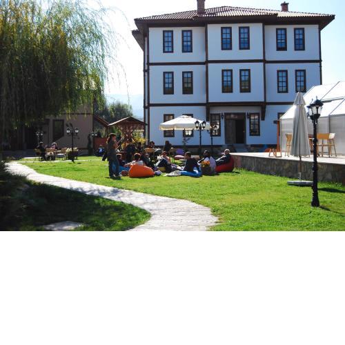 Iksir Resort Town