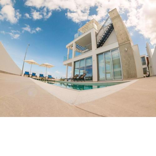 Imperial Jade Villas Gold Emerging Villas 1