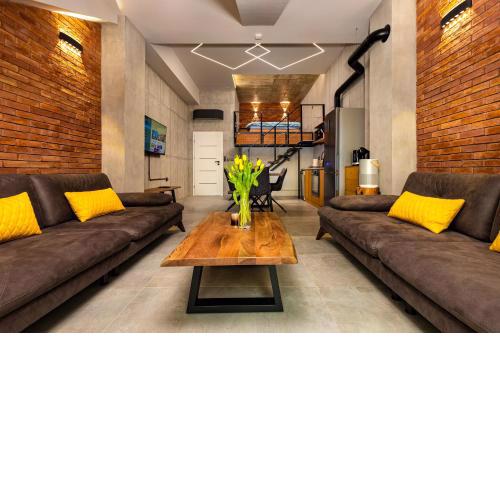 Industrial-style 2BD Loft with Parking Spot