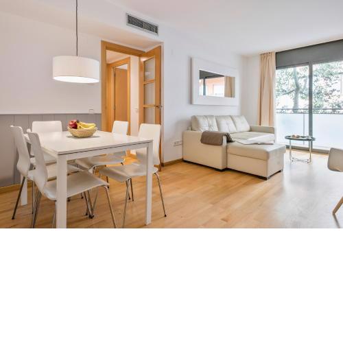 Inside Barcelona Apartments Princep