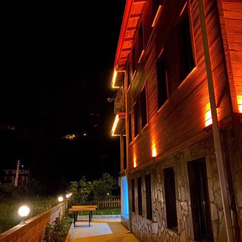İrden Suit Jakuzili Otel