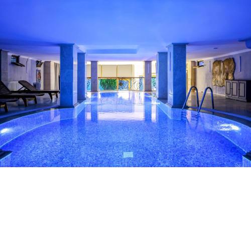 Isıtmalı Havuzlu Lüks Villa