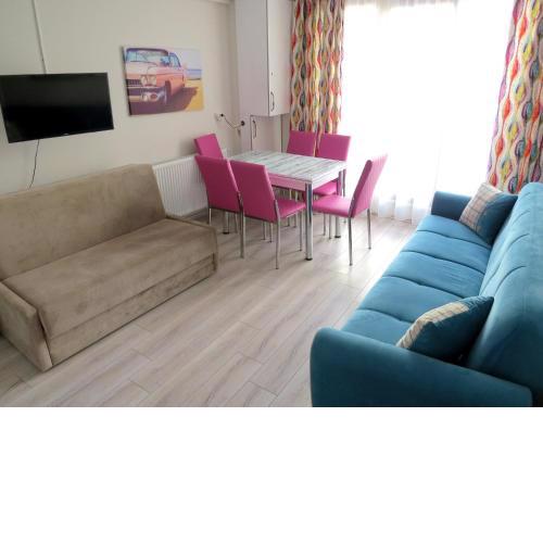 Istanberry - Paradise Two Bedroom Apartments