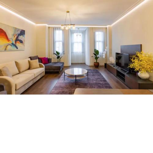 Istanbul Taksim 360 Luxury Apartment